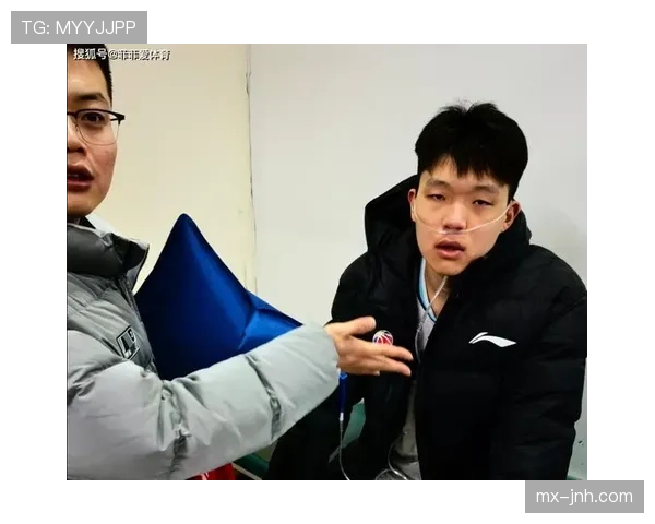 杨瀚森训练完直接拎两袋蛋白粉回家，这饭量是认真的？